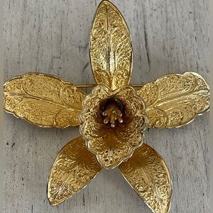 Vintage Gold tone Reticulated Orchid Brooch by PASTELLI